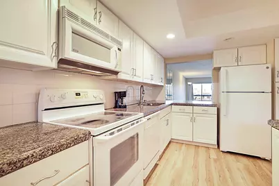 1036 US Highway 1 #216, North Palm Beach, FL 33408 - Photo 11