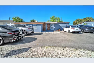 7151 Taft Street, Hollywood, FL 33024 - Photo 3