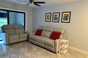 163 Lake Susan Ln, West Palm Beach, FL 33411 - Photo 13