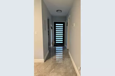 163 Lake Susan Lane, West Palm Beach, FL 33411 - Photo 3