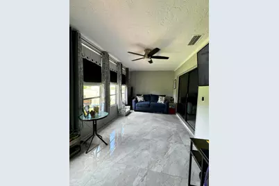 163 Lake Susan Lane, West Palm Beach, FL 33411 - Photo 23