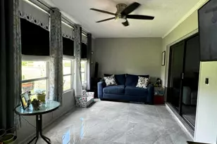 163 Lake Susan Ln, West Palm Beach, FL 33411 - Photo 21