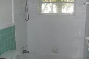 512 S 25th St, Fort Pierce, FL 34950 - Photo 15