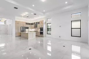 11002 Violet Mdw St, Boynton Beach, FL 33473 - Photo 9