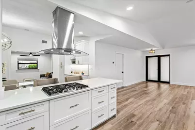 2425 NW 36th Street, Boca Raton, FL 33431 - Photo 9