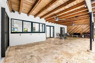 2425 NW 36th St, Boca Raton, FL 33431 - Photo 21