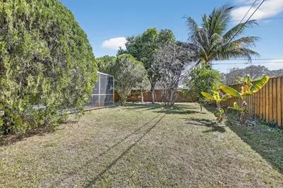 7000 Plantation Road, Plantation, FL 33317 - Photo 19