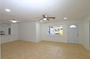 2405 Melon Ct, Fort Pierce, FL 34982 - Photo 5