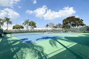 2222 N Cypress Bend Dr, Pompano Beach, FL 33069 - Photo 25