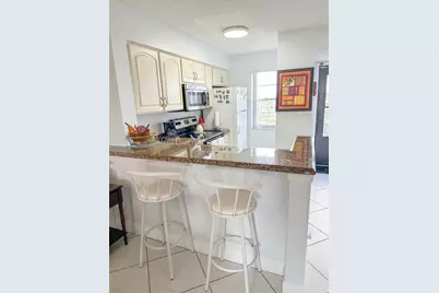 2222 N Cypress Bend Drive #403, Pompano Beach, FL 33069 - Photo 9