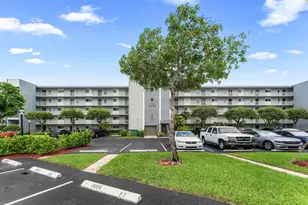 2222 N Cypress Bend Dr, Pompano Beach, FL 33069 - Photo 69