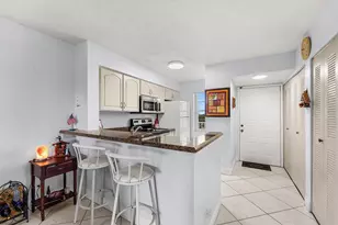 2222 N Cypress Bend Dr, Pompano Beach, FL 33069 - Photo 29