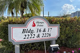 2222 N Cypress Bend Dr, Pompano Beach, FL 33069 - Photo 23