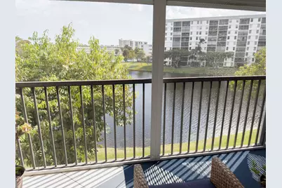 2222 N Cypress Bend Drive #403, Pompano Beach, FL 33069 - Photo 5