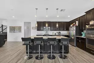 929 Sterling Pine Pl, The Acreage, FL 33470 - Photo 23