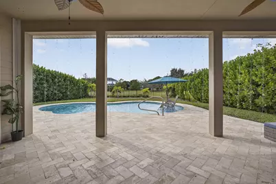 929 Sterling Pine Place, The Acreage, FL 33470 - Photo 31