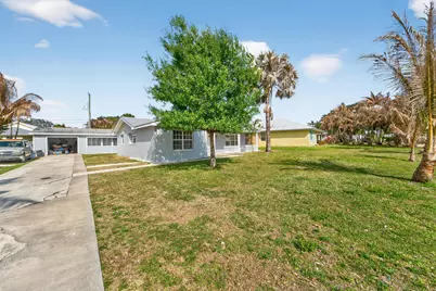 9035 SE Athena Street, Hobe Sound, FL 33455 - Photo 3