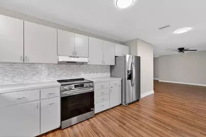 9035 SE Athena Street, Hobe Sound, FL 33455 - Photo 13