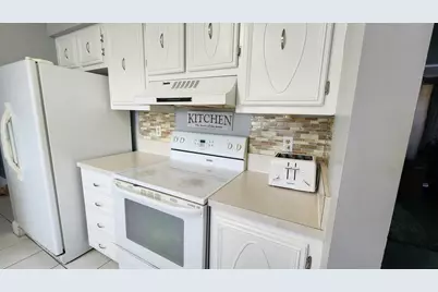 4209 Waverly Drive, West Palm Beach, FL 33407 - Photo 13