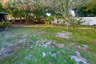 7801 SW 8th St, North Lauderdale, FL 33068 - Photo 19