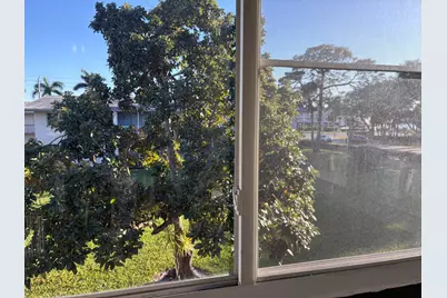 39 Waltham B, West Palm Beach, FL 33417 - Photo 13