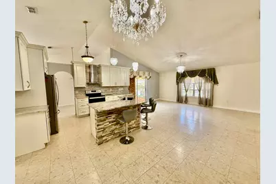 125 SW Donna Terrace, Port Saint Lucie, FL 34984 - Photo 9