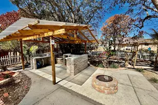 125 SW Donna Terrace, Port Saint Lucie, FL 34984 - Photo 5