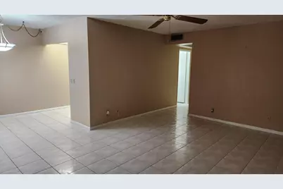 251 Fanshaw F, Boca Raton, FL 33434 - Photo 3