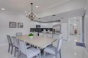 17 Selby Ln, Palm Beach Gardens, FL 33418 - Photo 29