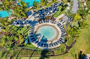 355 Prestwick Cir, Palm Beach Gardens, FL 33418 - Photo 59