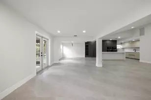 7718 San Mateo Dr E, Boca Raton, FL 33433 - Photo 11