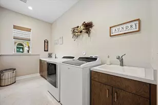 208 Lucia Ct, Jupiter, FL 33478 - Photo 33