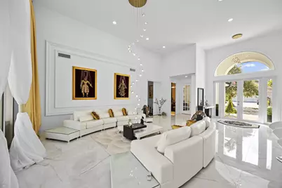 10591 Stonebridge Boulevard, Boca Raton, FL 33498 - Photo 7