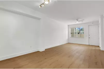 4903 Chancellor Drive #13, Jupiter, FL 33458 - Photo 9