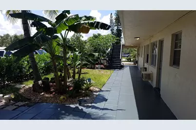 620 S Broadway #9, Lantana, FL 33462 - Photo 3