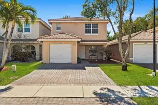 3422 Commodore Ct, West Palm Beach, FL 33411 - Photo 1