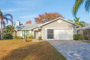 135 10th Ave, Vero Beach, FL 32962 - Photo 3