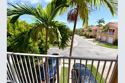 3261 Scarletta Drive, Riviera Beach, FL 33404 - Photo 13