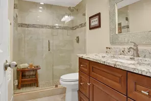 250 NE 20th St, Boca Raton, FL 33431 - Photo 25