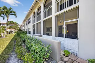 250 NE 20th St, Boca Raton, FL 33431 - Photo 29