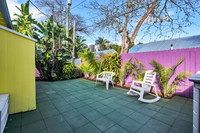2 Kenmore Lane, Boynton Beach, FL 33435 - Photo 17