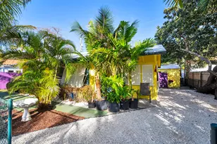 2 Kenmore Ln, Boynton Beach, FL 33435 - Photo 5