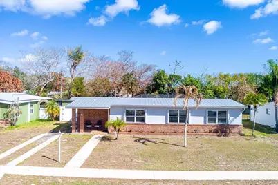 131 SE Lucero Drive, Port Saint Lucie, FL 34983 - Photo 3