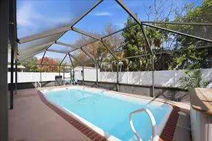 131 SE Lucero Dr, Port Saint Lucie, FL 34983 - Photo 43