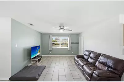 131 SE Lucero Drive, Port Saint Lucie, FL 34983 - Photo 9