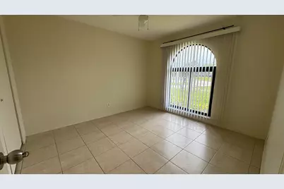 5045 SE Primrose Way, Stuart, FL 34997 - Photo 5
