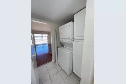 1501 Crescent Circle #A6, Lake Park, FL 33403 - Photo 3