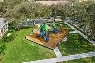 145 Waterford Dr, Jupiter, FL 33458 - Photo 25