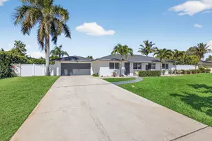 937 SW 36th Ct, Boynton Beach, FL 33435 - Photo 5