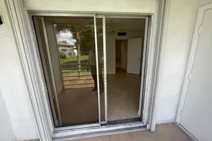 2100 Springdale Blvd, Palm Springs, FL 33461 - Photo 15